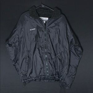 Columbia fur inside zip up jacket black Medium